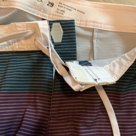 NWT RVCA size 29 - Picture 4 of 4